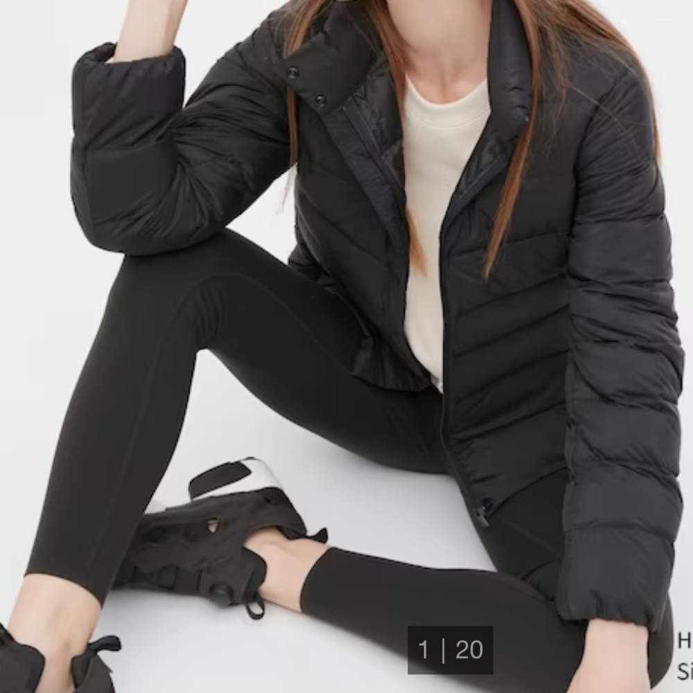 Uniqlo Ultra Light Down Short Puffer Jacket
